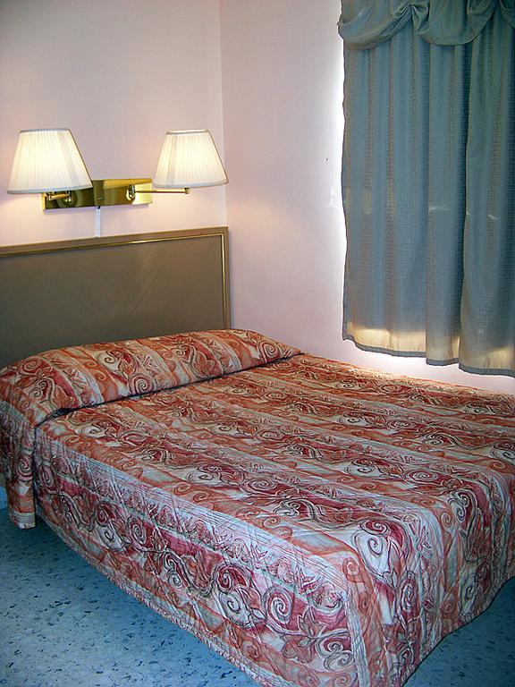Hotel Bilbao 마타모로스 객실 사진