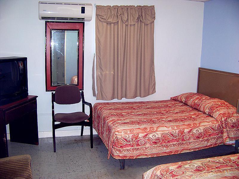 Hotel Bilbao 마타모로스 객실 사진